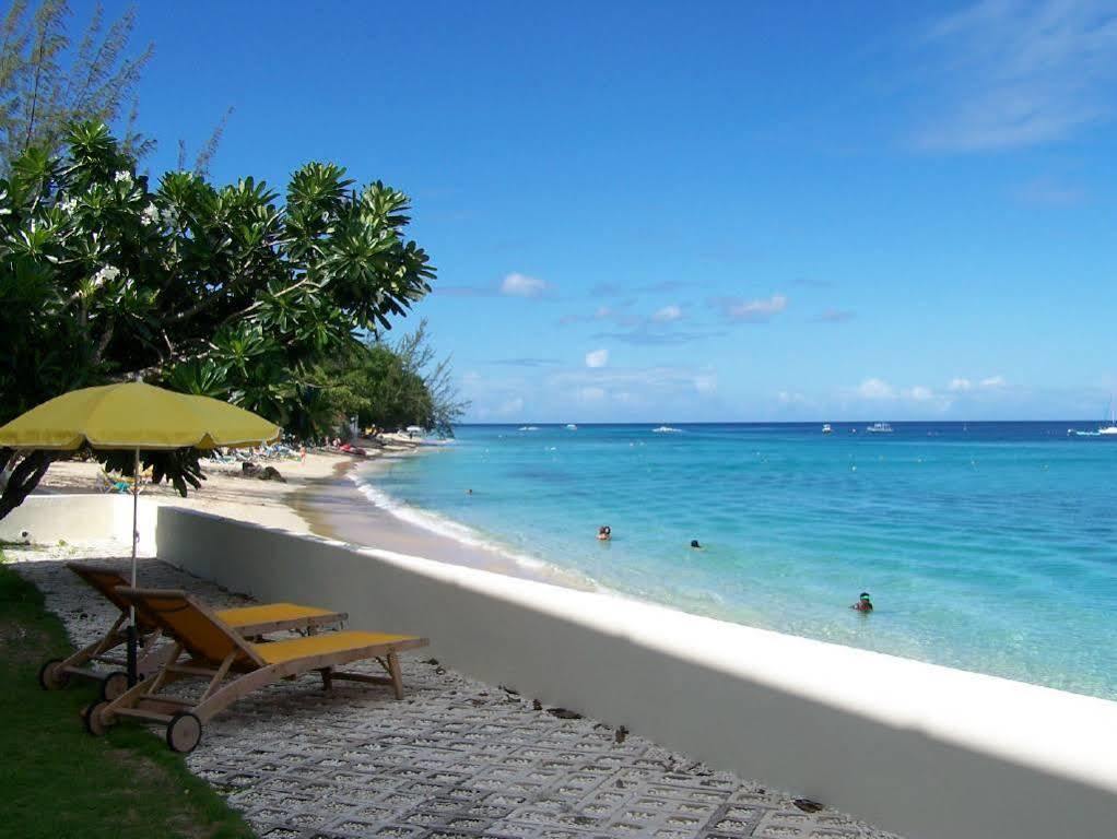 Starfish Discovery Bay Holetown Exterior photo